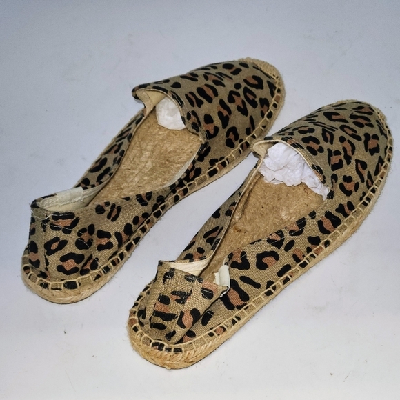 SOLUDOS Smoking Leopard Canvas Slipper Espadrilles In Maroon Black And Tan SZ 7 - Picture 4 of 12